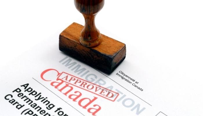 Nên tìm hiểu cẩn thận trước khi đăng ký bảo lãnh sang Canada.