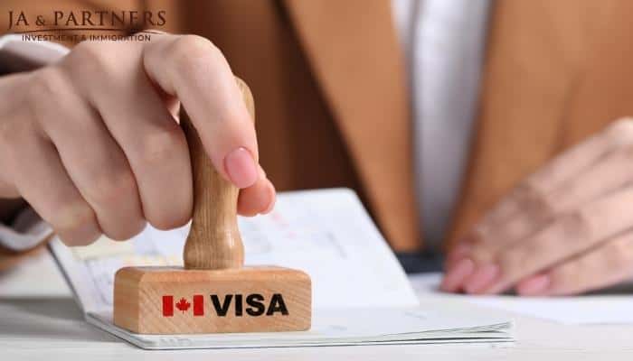 Có 2 loại Visa định cư Canada diện kết hôn